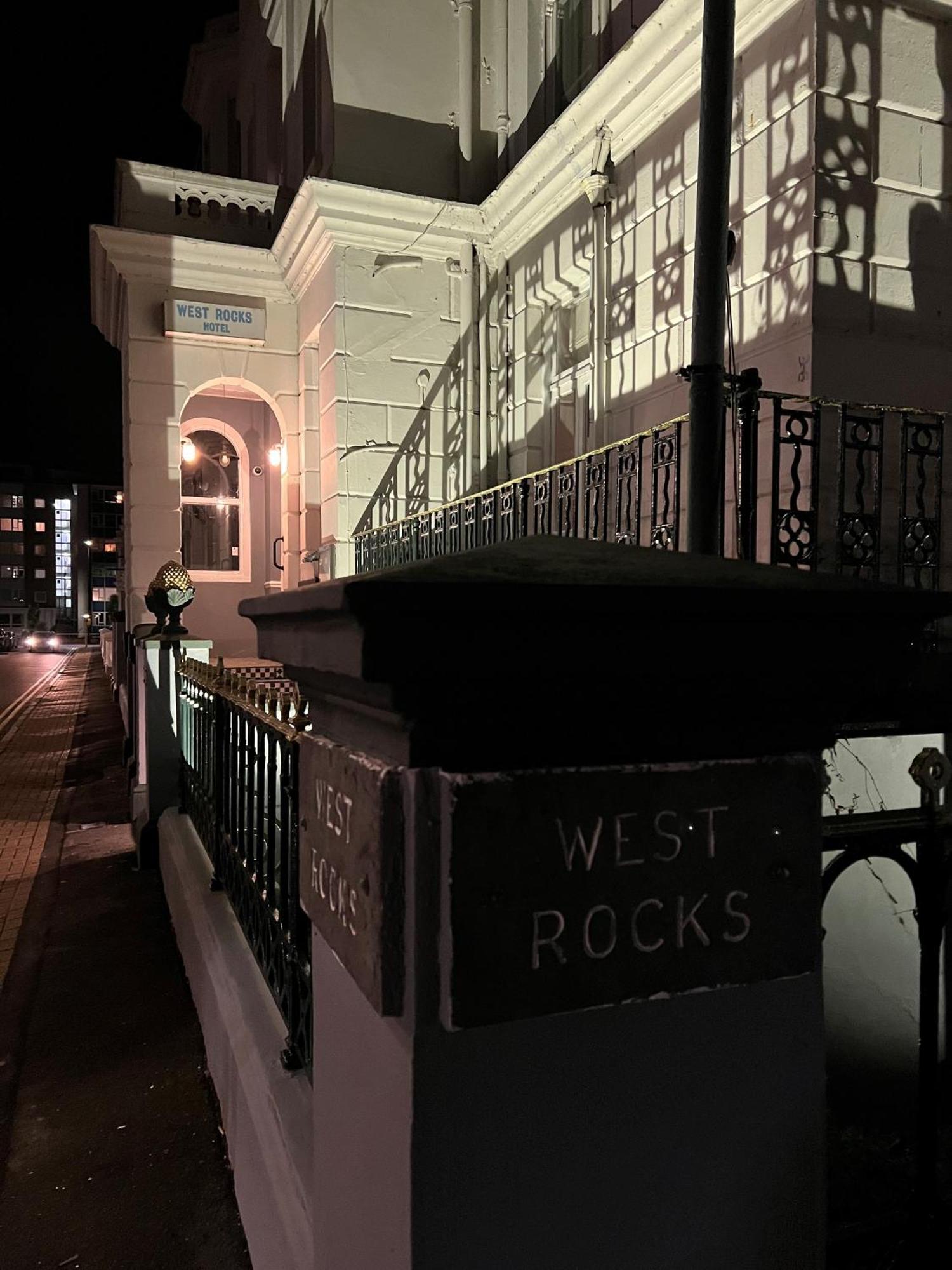 West Rocks Townhouse Hotel Истборн Екстериор снимка